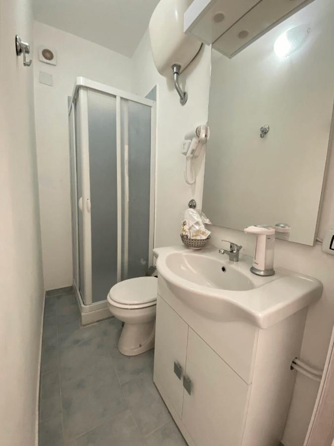 Rocksea Apartments Attic Floor เชฟาลู ภายนอก รูปภาพ